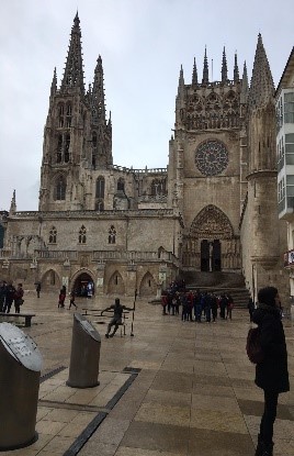 Crónica de la excursión a Atapuerca-Burgos - 1º Bachillerato IES 9 Valles