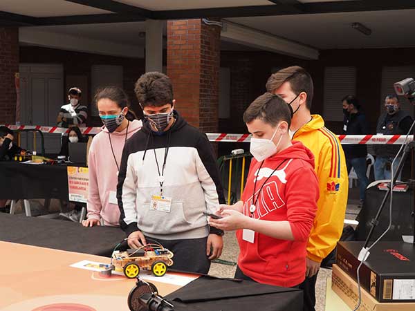 EL IES 9 VALLES EN MARTE: CANTABROBOTS 2021